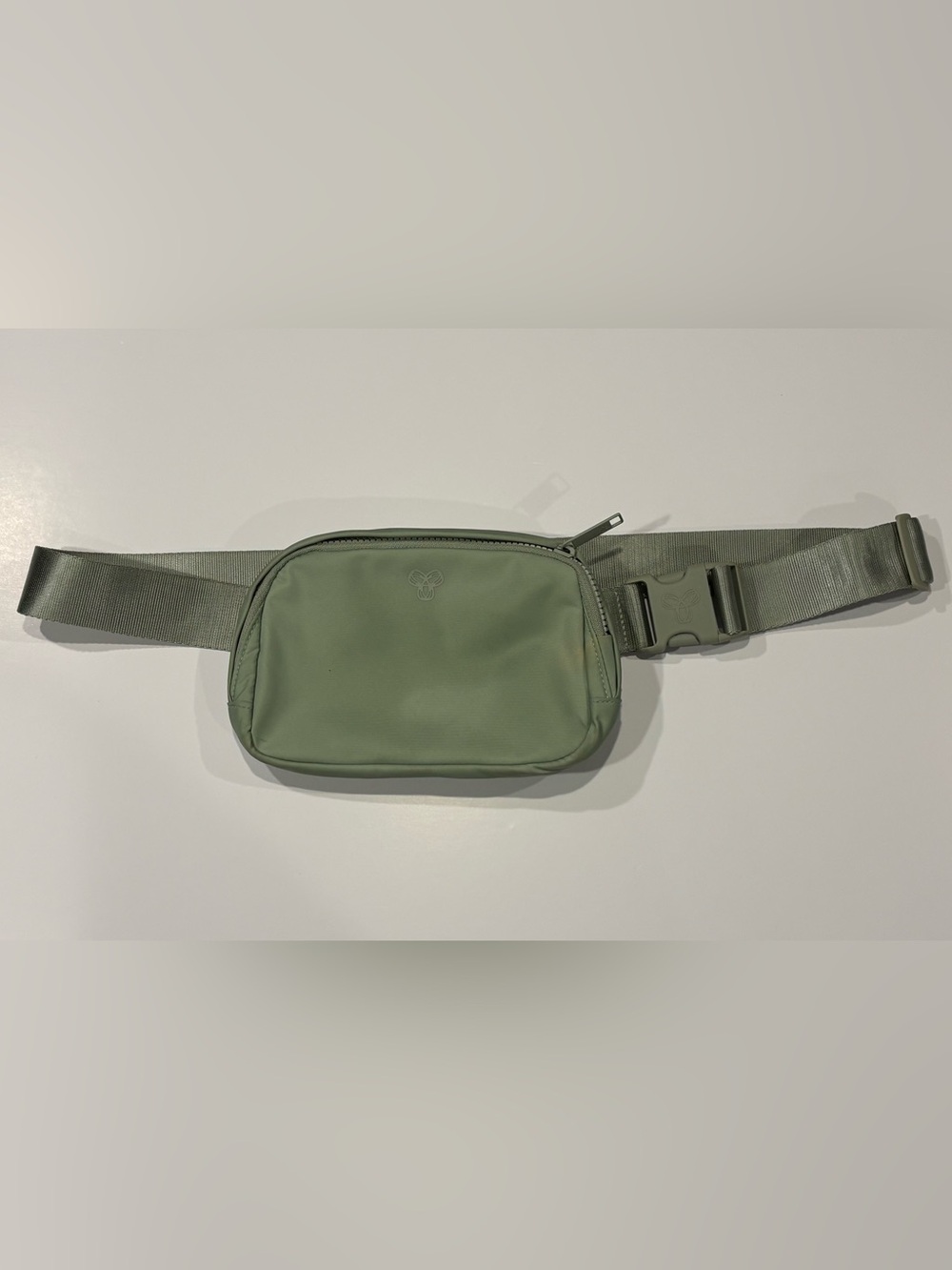 TnAction On-The-Way Mint Green Belt Bag